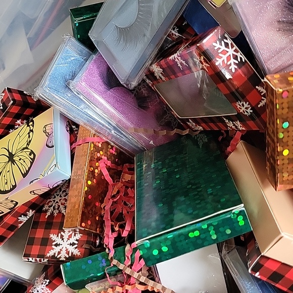 Mystery Goodie Bundles - Picture 7 of 13